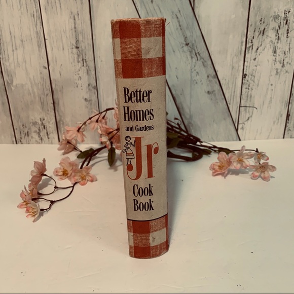 Vintage Better Home and Harden Jr. Cookbook 1st Ed - Picture 4 of 10